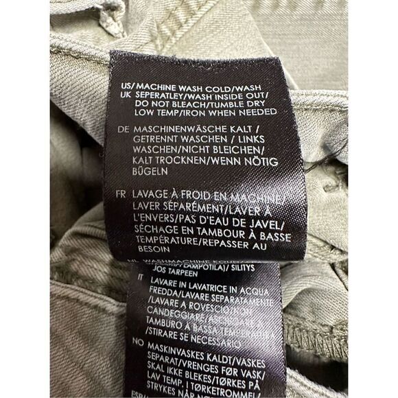 Liverpool women’s green jeans with zippers at ankle and several cute pockets, si - Picture 9 of 9